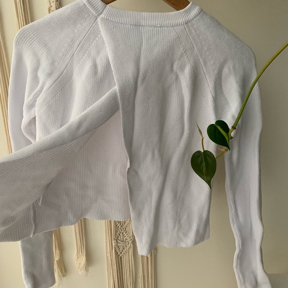 CROP open back sweater - Picture 2 of 5